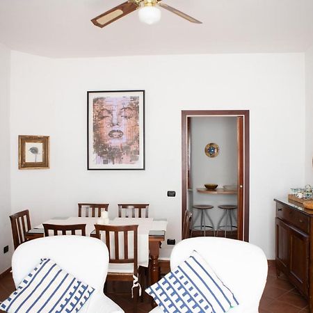 B&B Casa di Claudia Marina Di Carrara Esterno foto